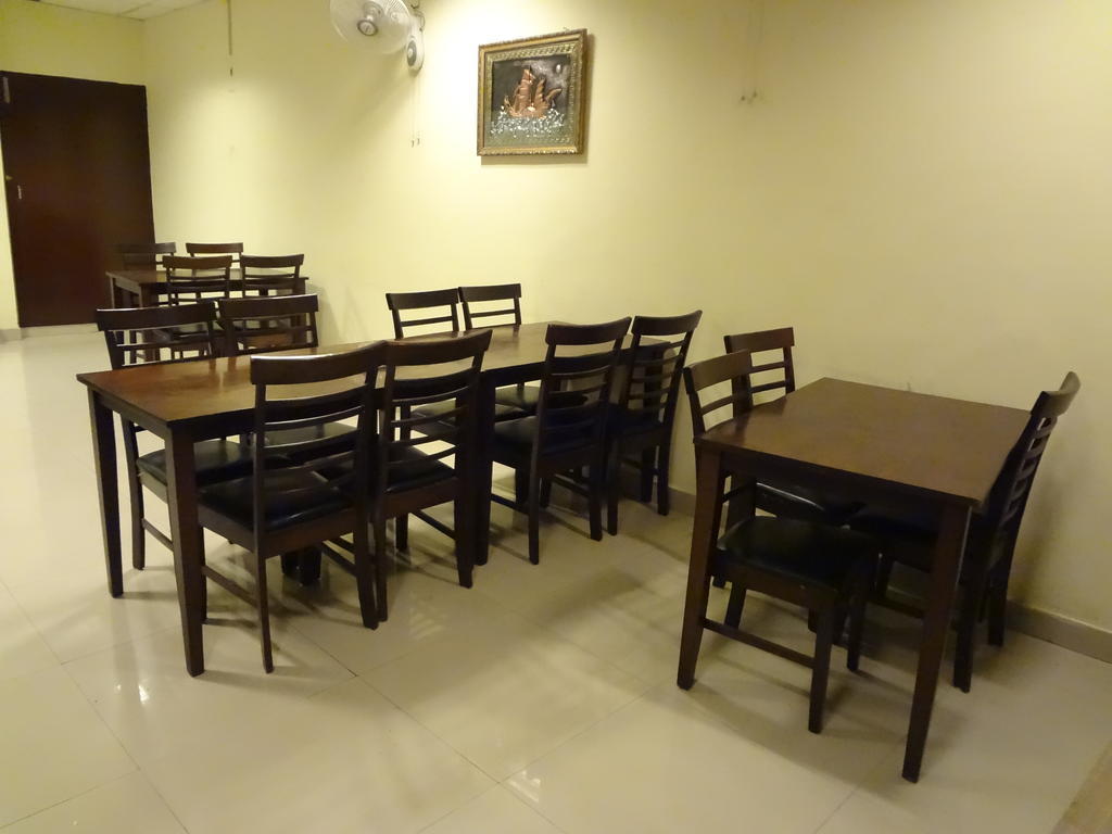Hotel Siam International Дели Экстерьер фото